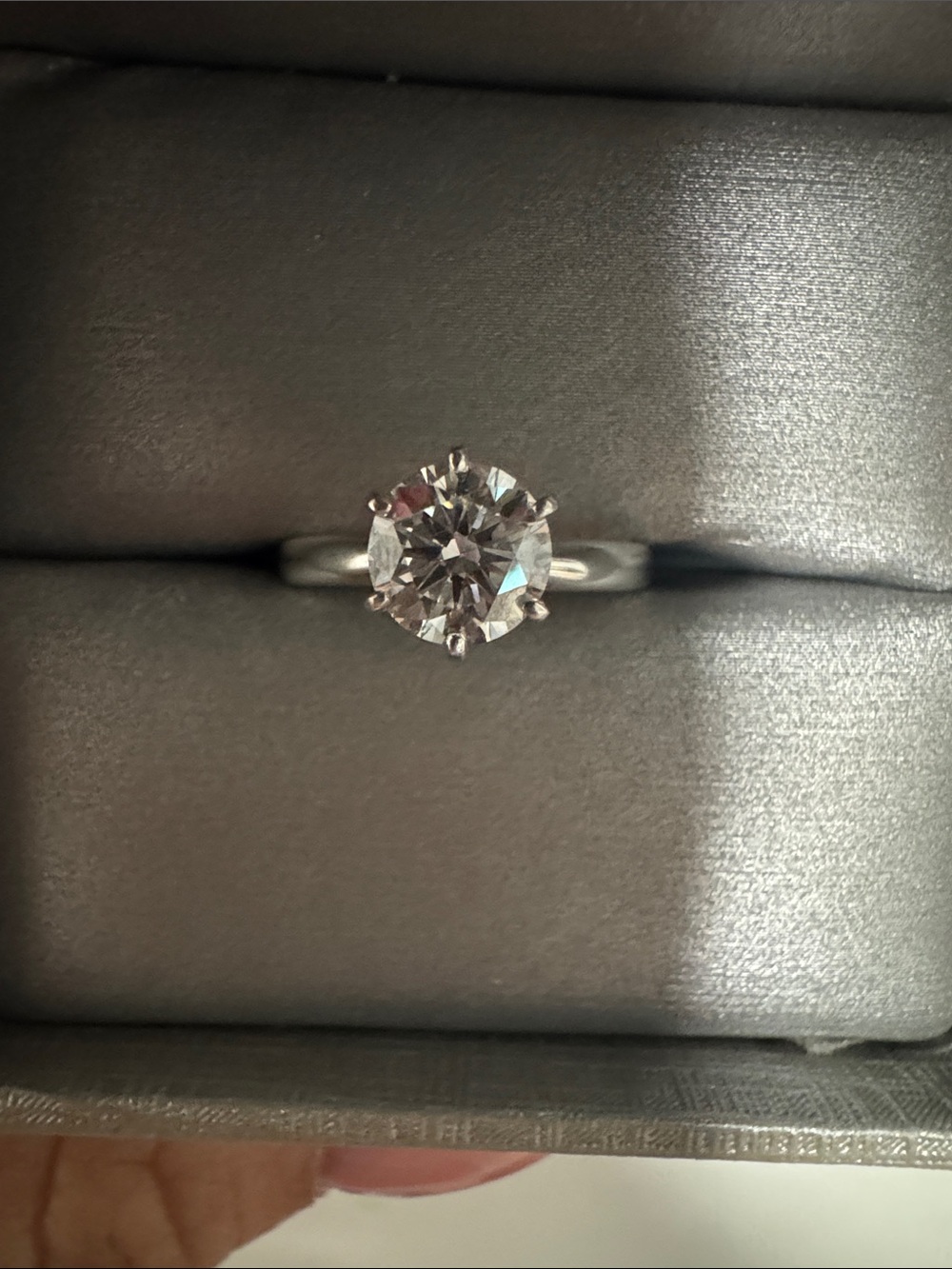 1.02 ct D VVS1 Lab grown diamond ring
